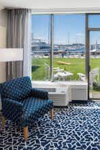 Hotel The Newport Harbor Hotel & Marina photo 5