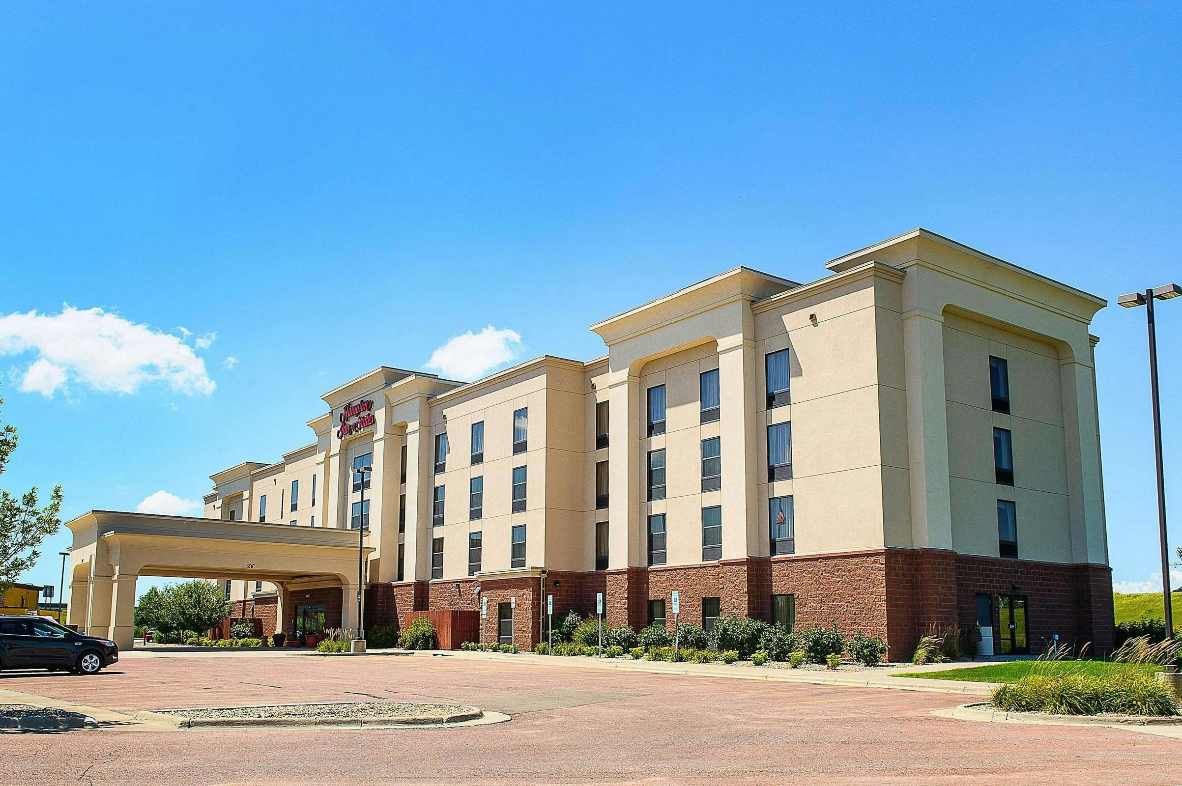Hampton Inn and Suites Brookings, SD