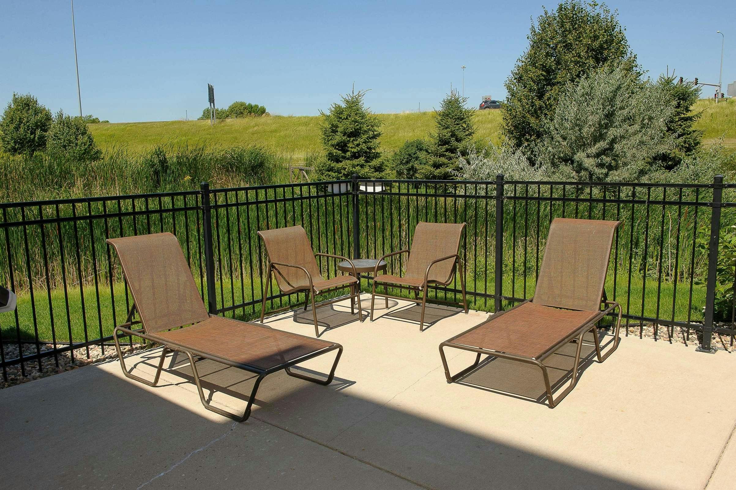 Hotel Hampton Inn and Suites Brookings, SD photo 3