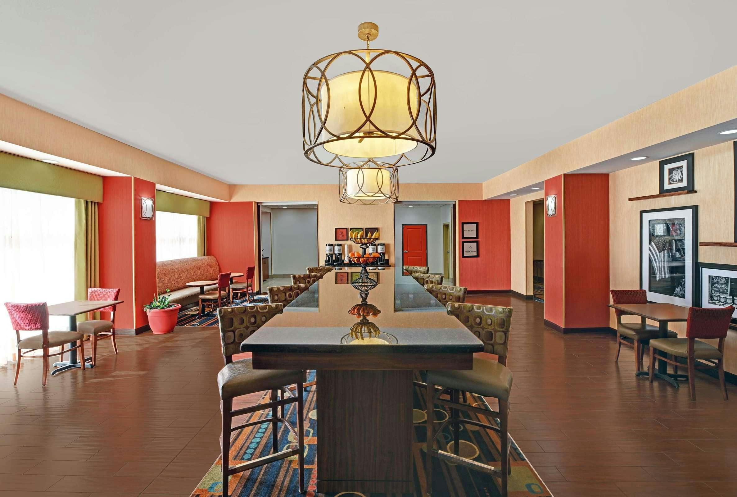 Hotel Hampton Inn Deming, NM photo 5