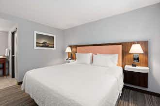 Hotel Hampton Inn & Suites Burlington WA photo 4
