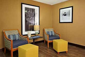 Hotel Hampton Inn & Suites Madisonville photo 4