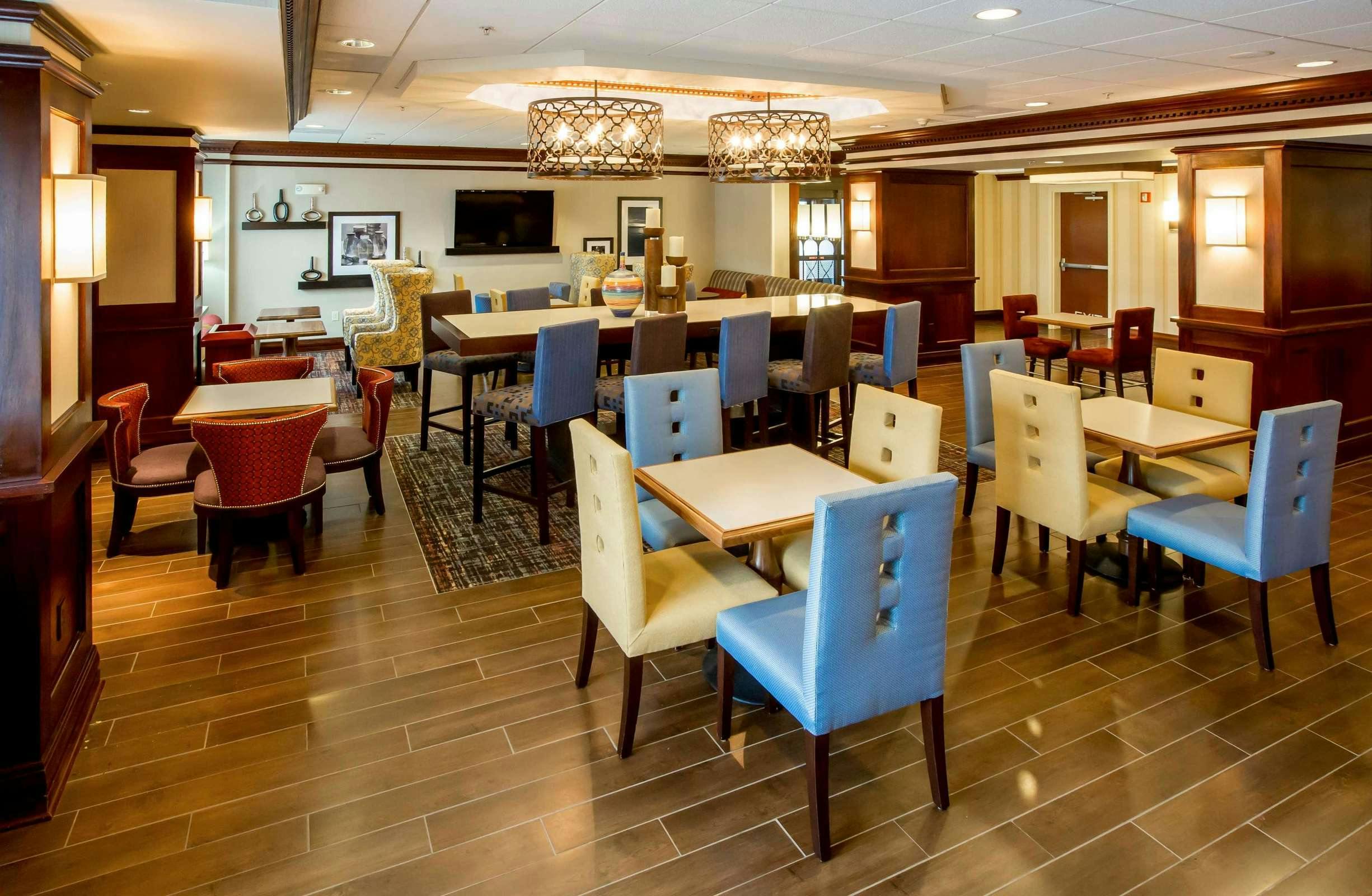 Hotel Hampton Inn Coventry - Warwick Area photo 5