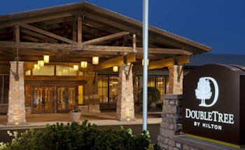 Doubletree By Hilton Hotel Libertyville