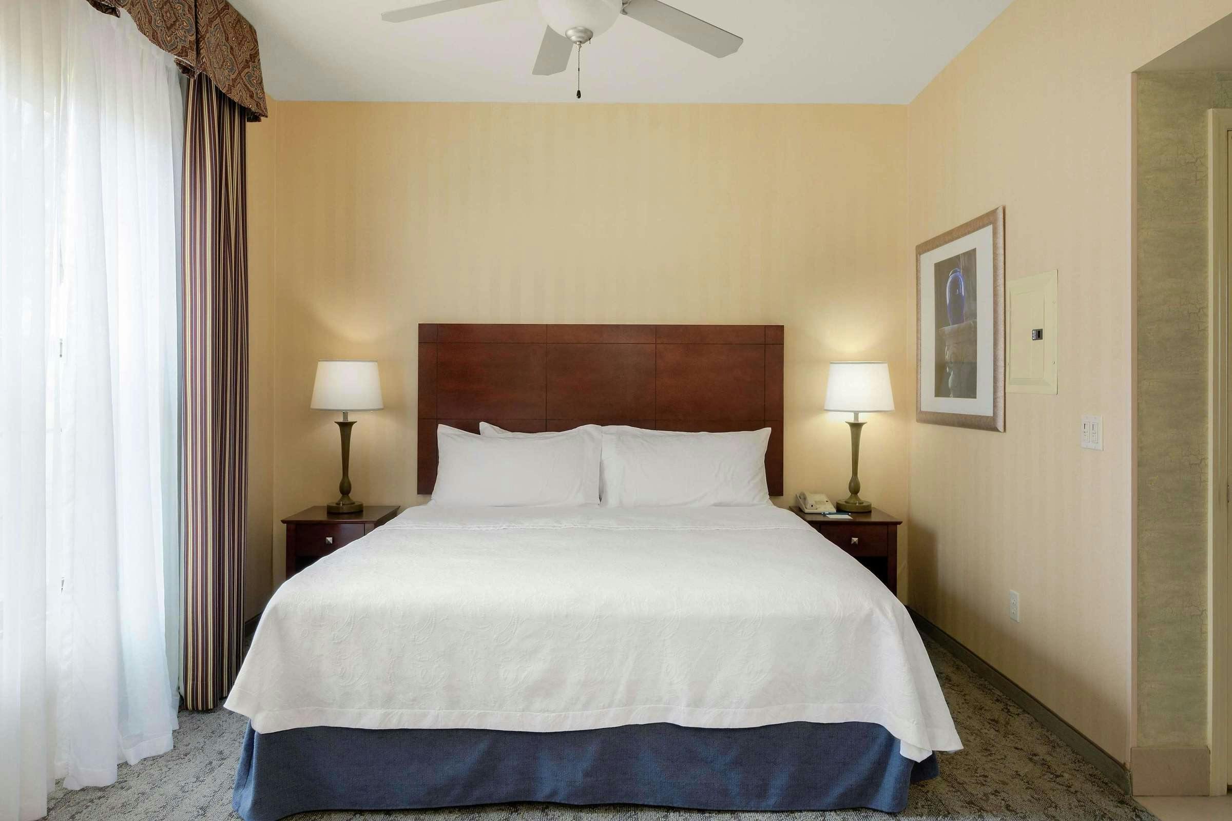 Hotel Homewood Suites By Hilton Sacramento Airport - Natomas photo 1