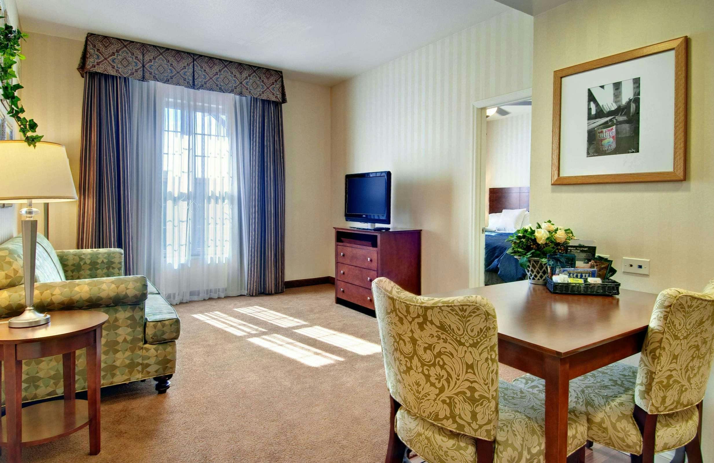 Hotel Homewood Suites By Hilton Sacramento Airport - Natomas photo 3