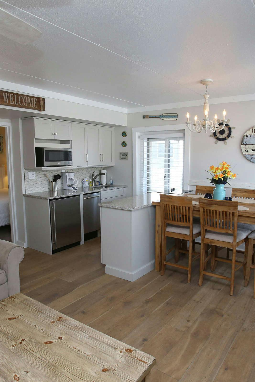 Hotel Beachcomber Resort photo 2