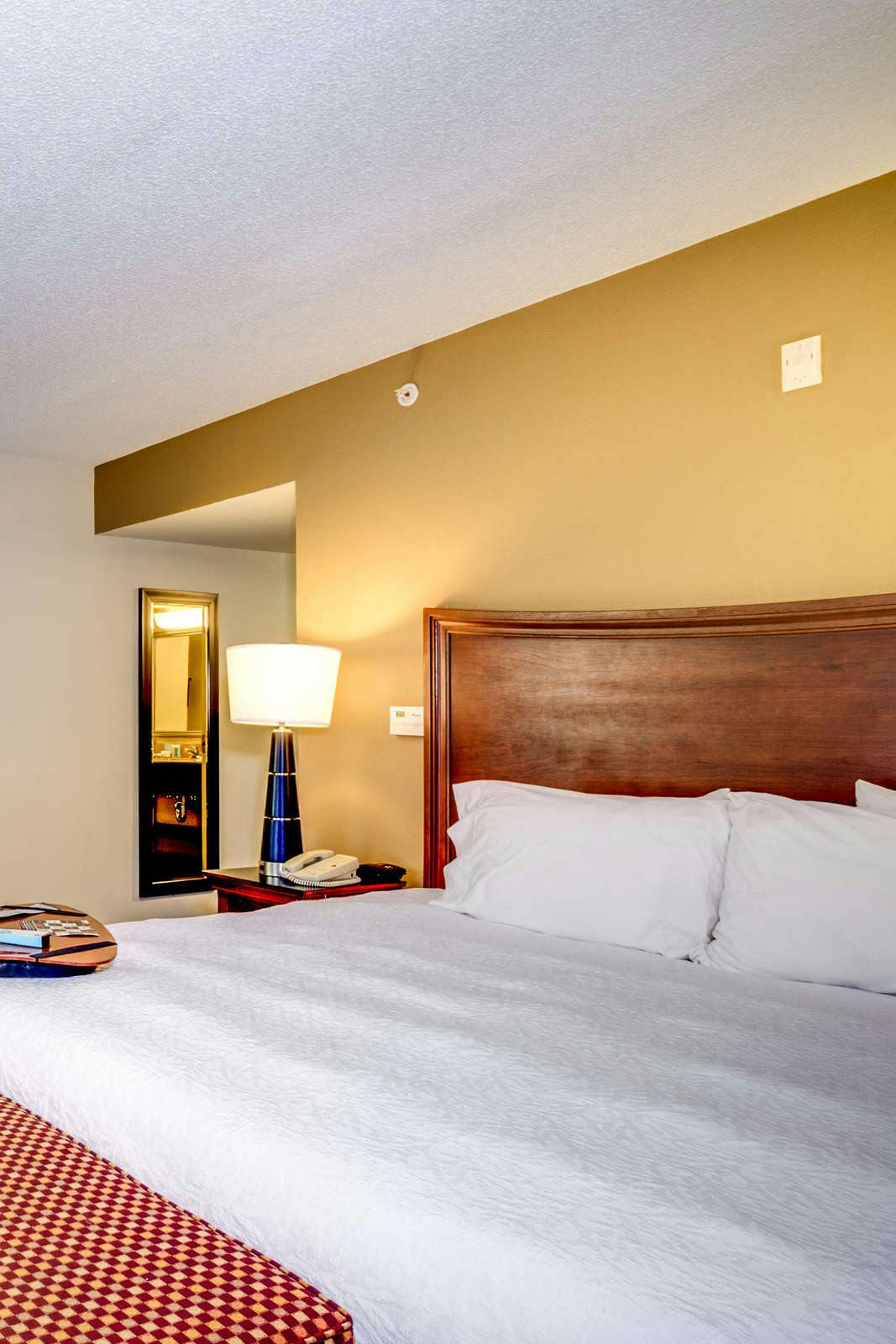 Hotel Hampton Inn & Suites - Cape Coral/Fort Myers Area, FL photo 1