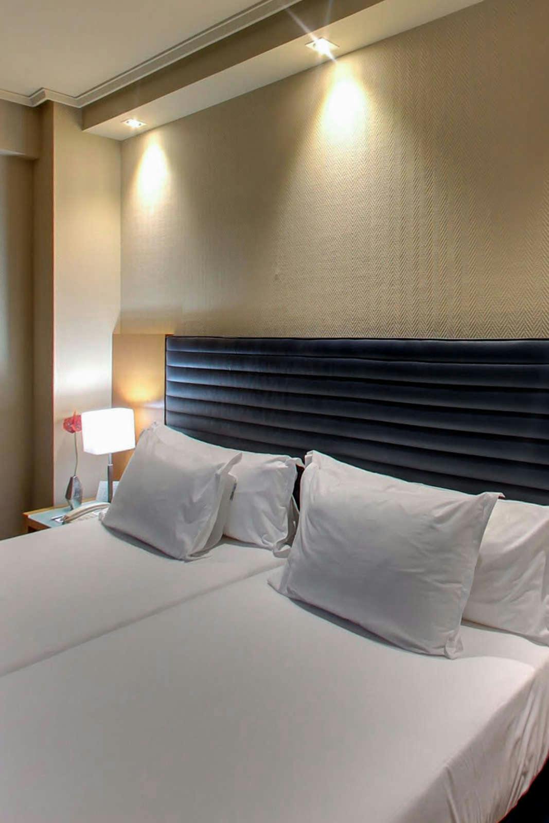 Hotel Hotel Indautxu photo 3