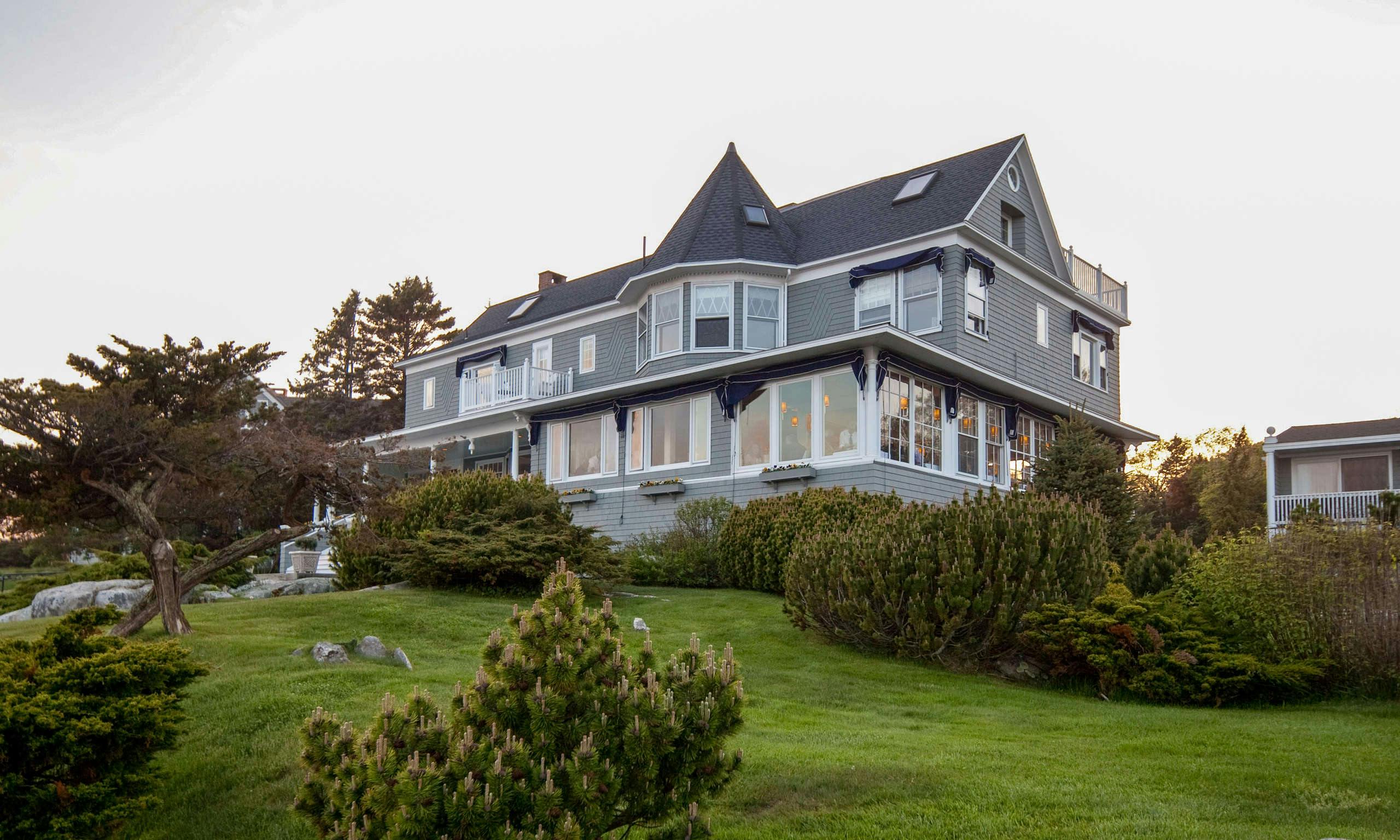 Cape Arundel Inn & Resort - Adults Only