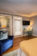 Hotel York Harbor Inn photo 2