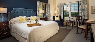York Harbor Inn