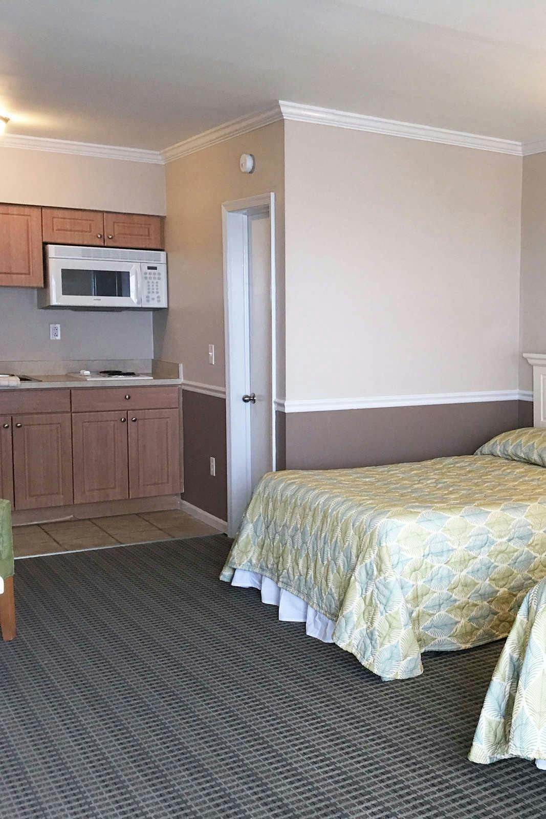 Hotel Aqua Beach Resort photo 2