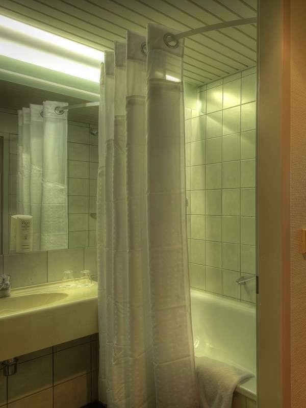 Hotel Holiday Inn Budapest Budaörs photo 2