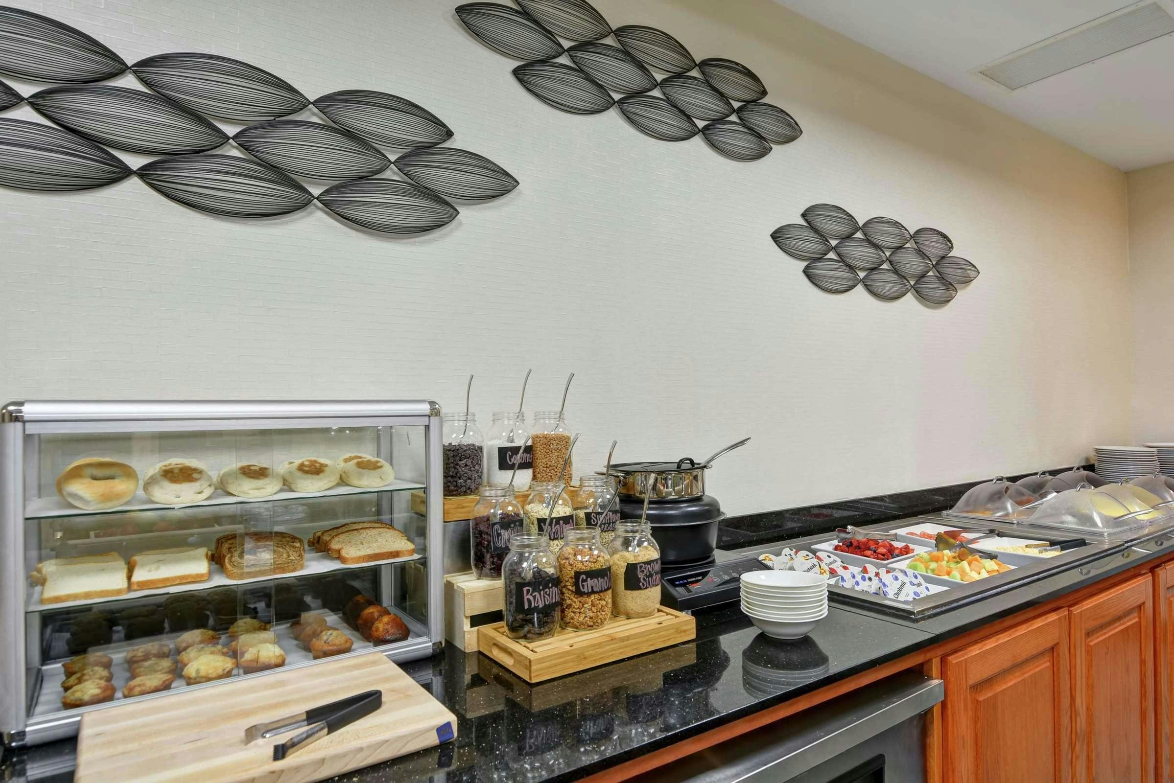 Hotel Doubletree by Hilton Hattiesburg, MS photo 5