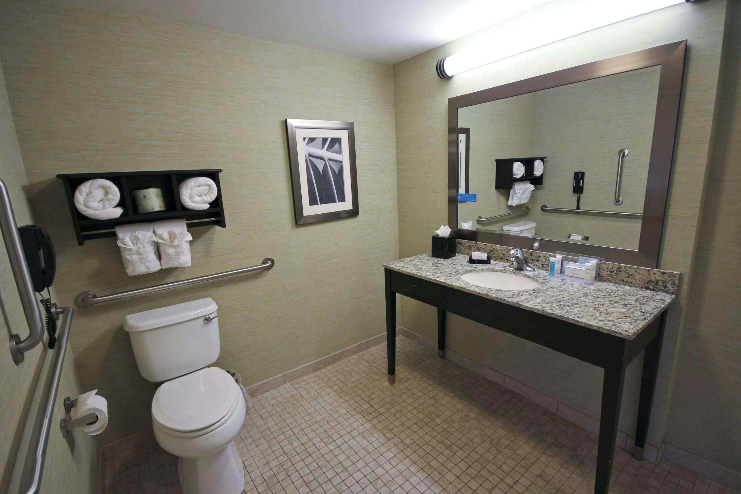 Hotel Hampton Inn & Suites Pensacola/Gulf Breeze photo 2