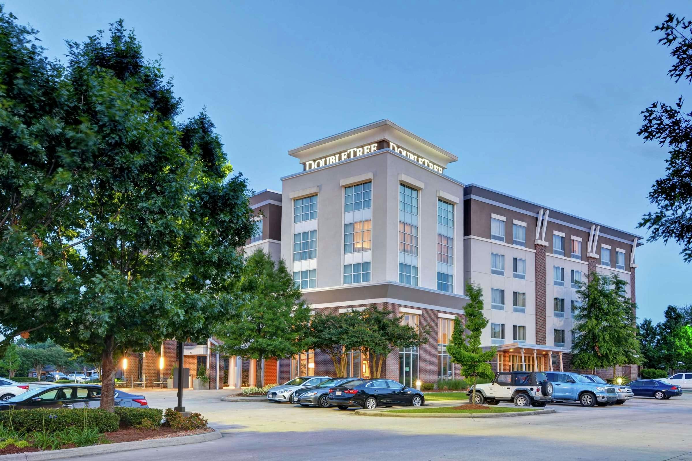 Doubletree By Hilton Baton Rouge