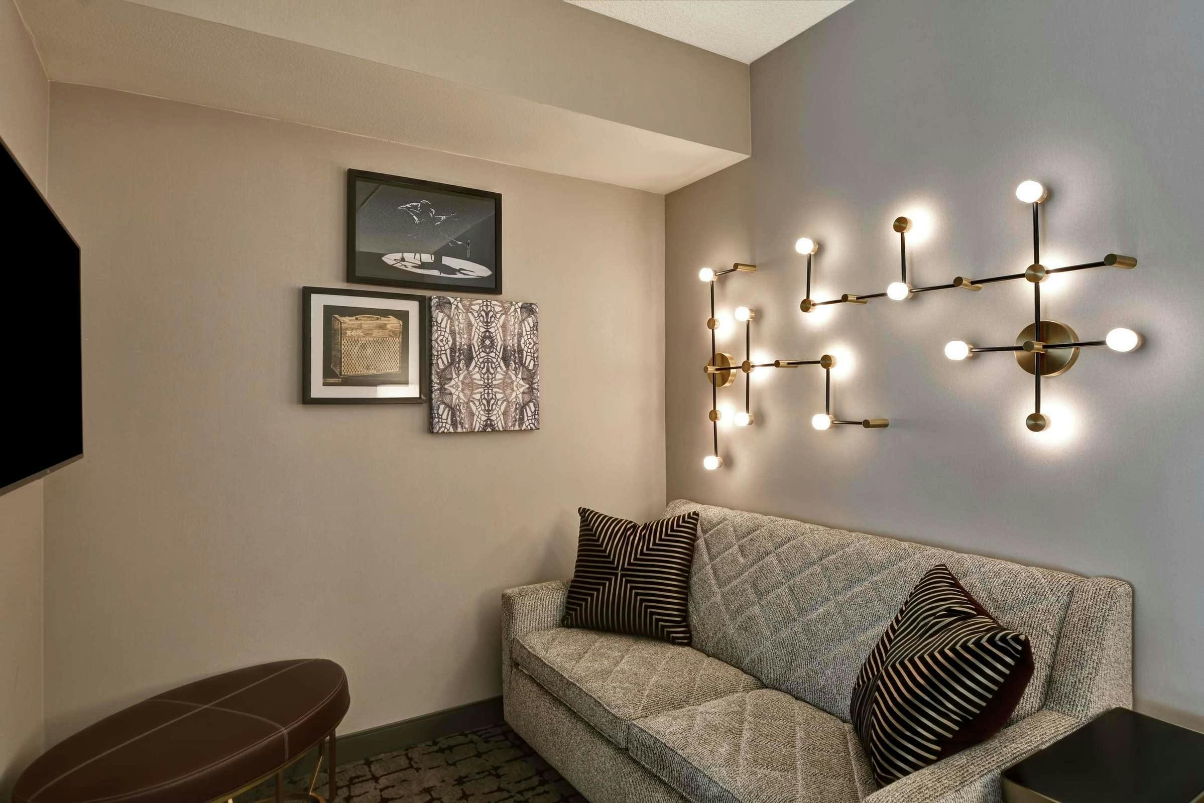 Hotel Doubletree By Hilton Baton Rouge photo 3