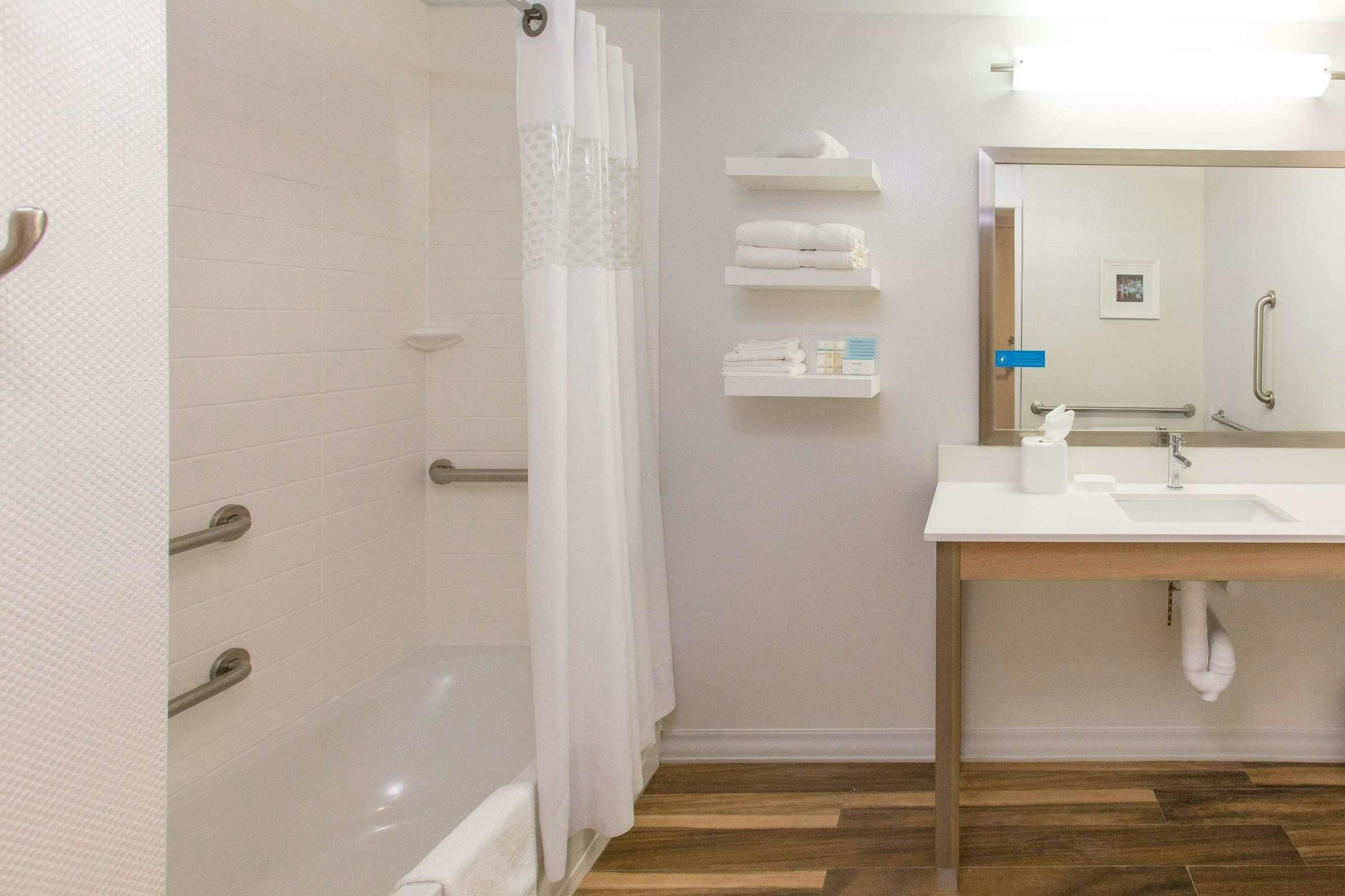 Hotel Hampton Inn Palatka photo 3