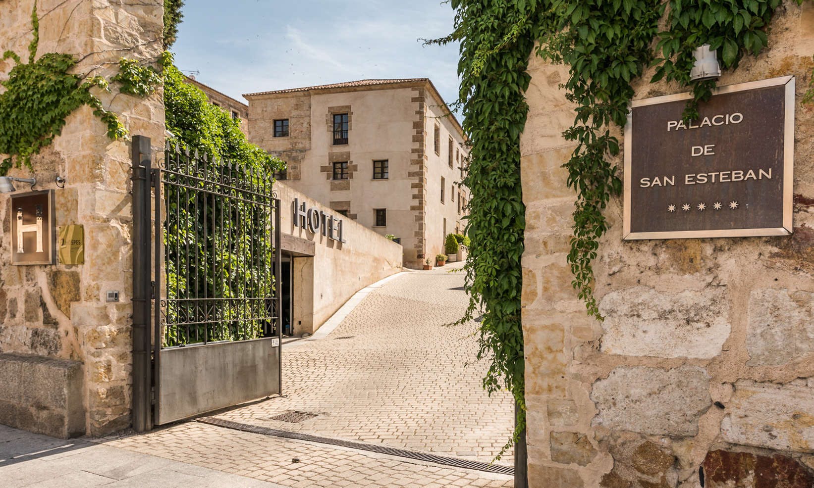 Hospes Palacio San Esteban