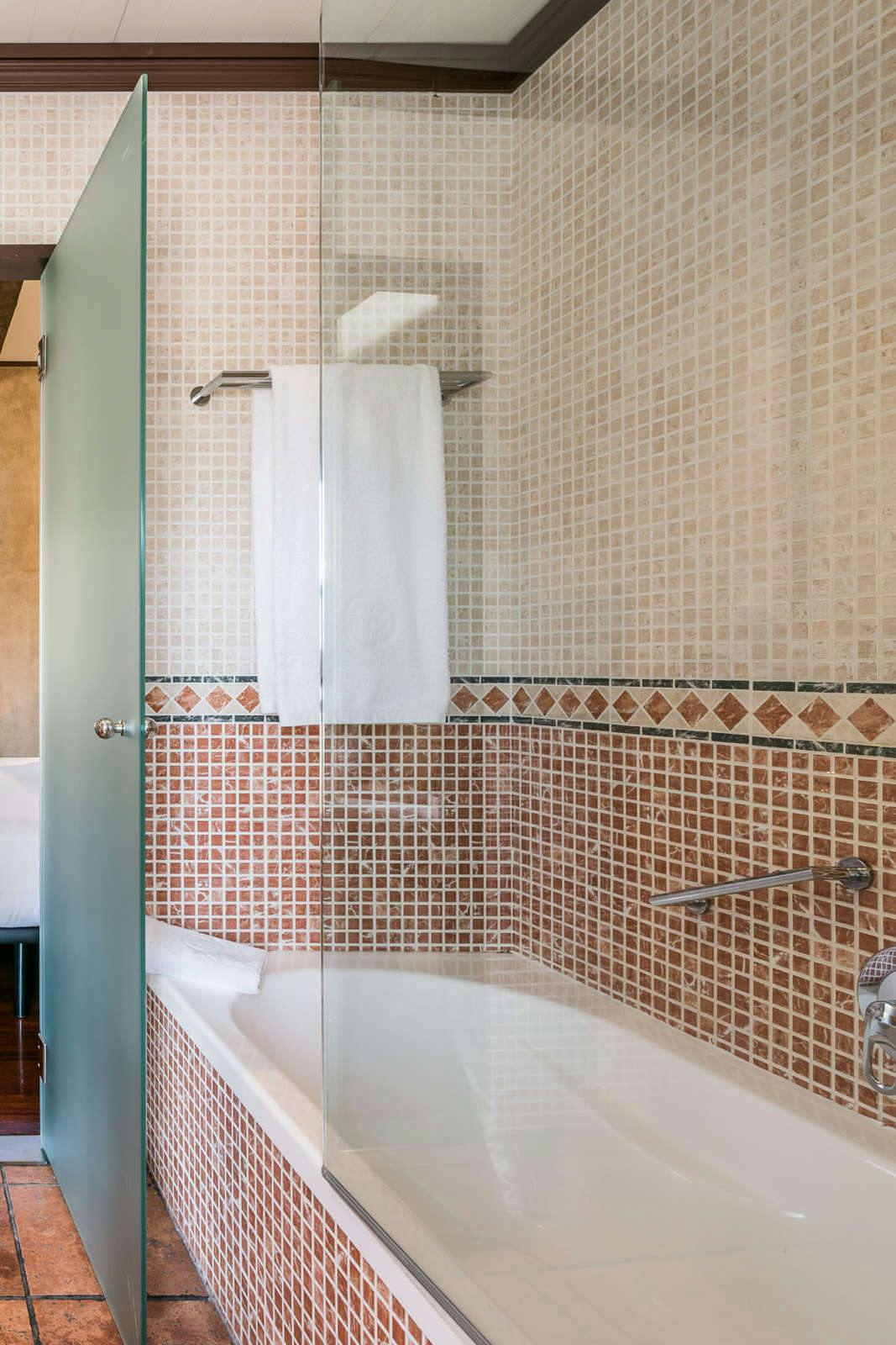 Hotel Hospes Palacio San Esteban photo 5