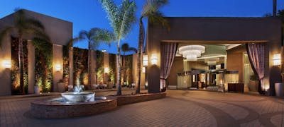 Avenue of the Arts Costa Mesa, a Tribute Portfolio Hotel