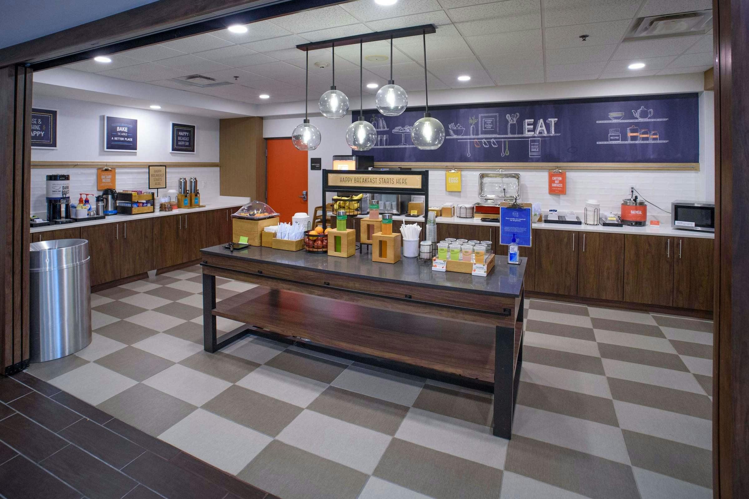 Hotel Hampton Inn Atlanta/Fayetteville photo 4