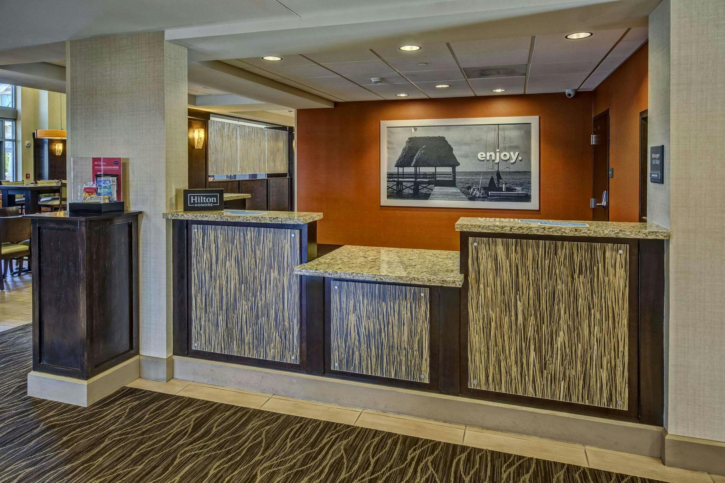 Hotel Hampton Inn & Suites Destin photo 4