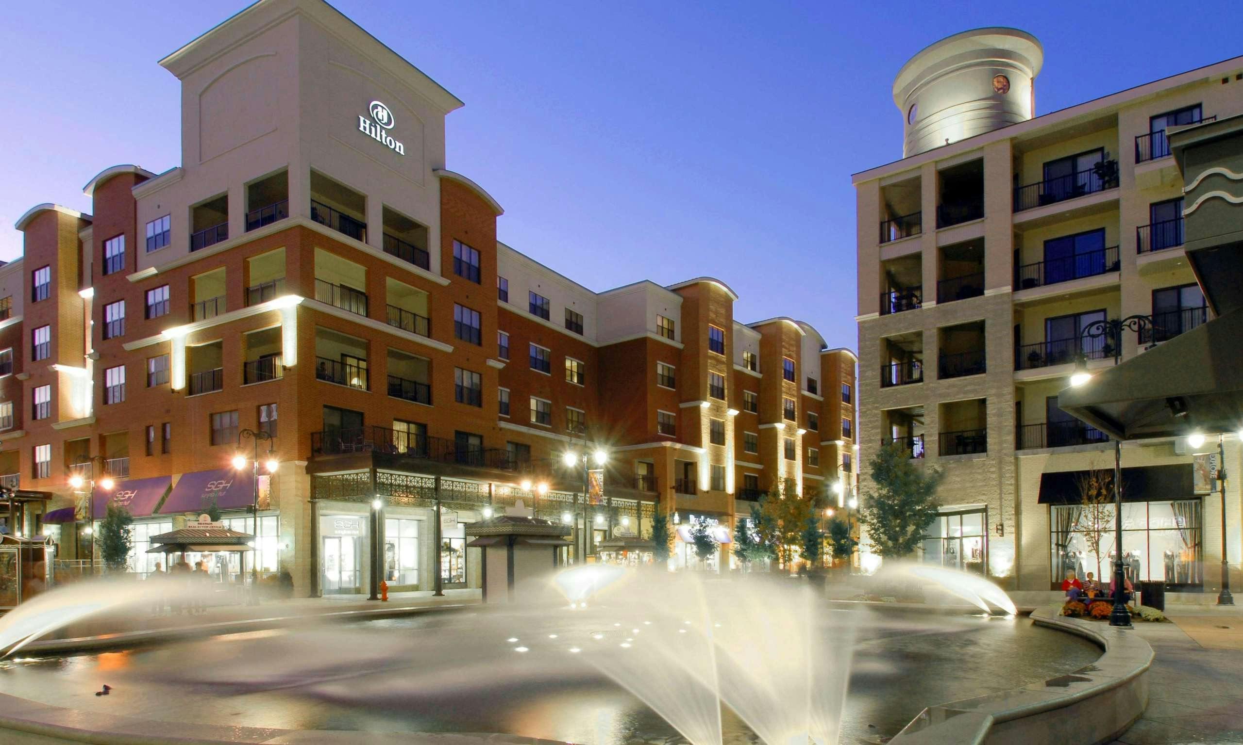 Hilton Promenade at Branson Landing