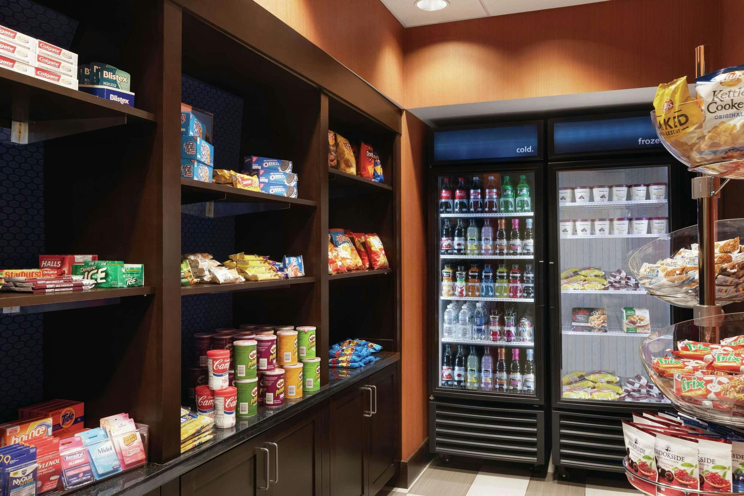 Hotel Hampton Inn & Suites Mishawaka/S Bend At Heritage Square In photo 5