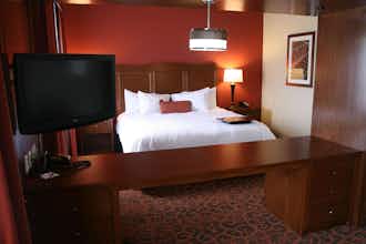 Hotel Hampton Inn & Suites Bastrop photo 1
