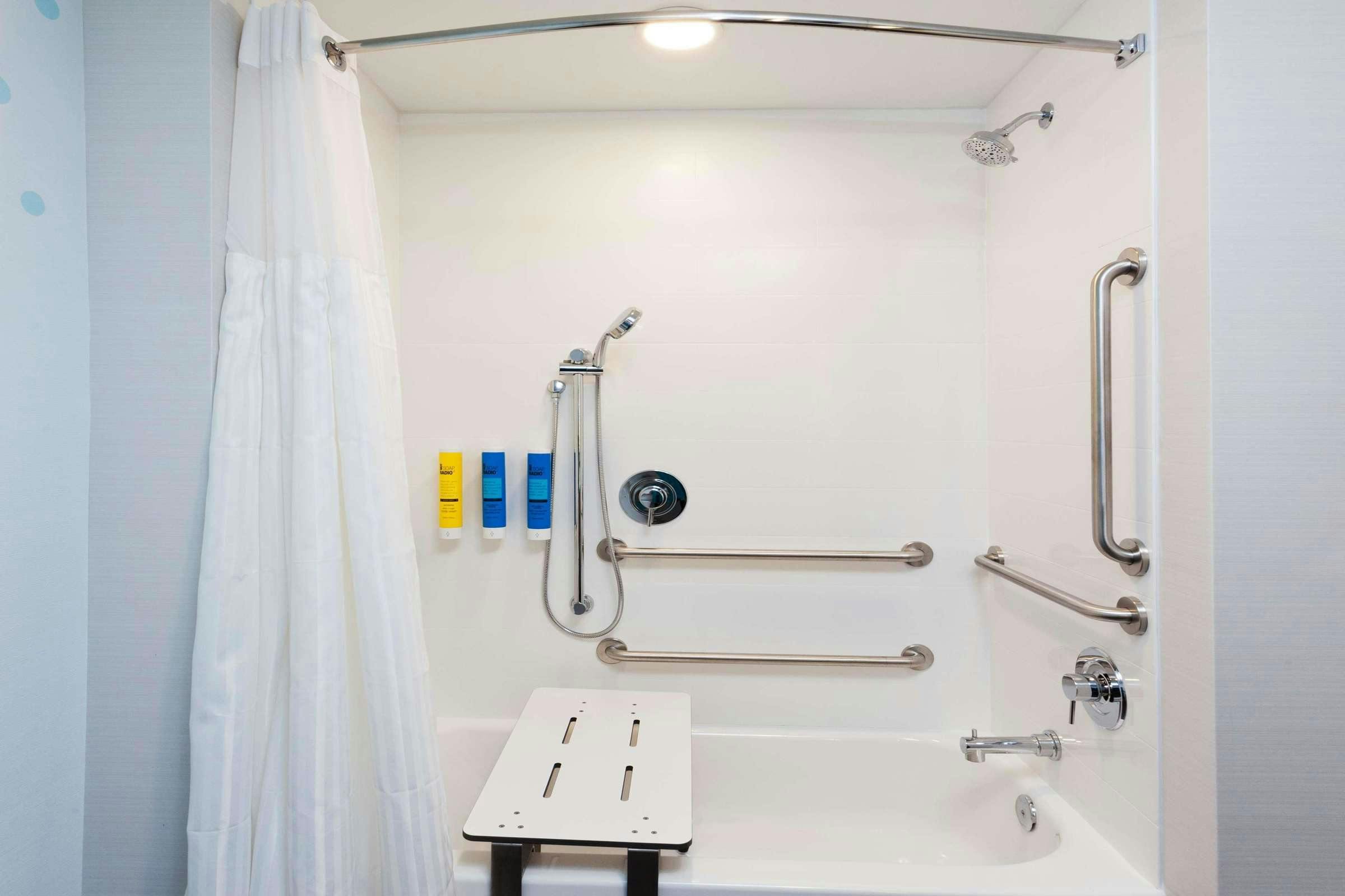 Hotel Tru By Hilton Auburn Al photo 1