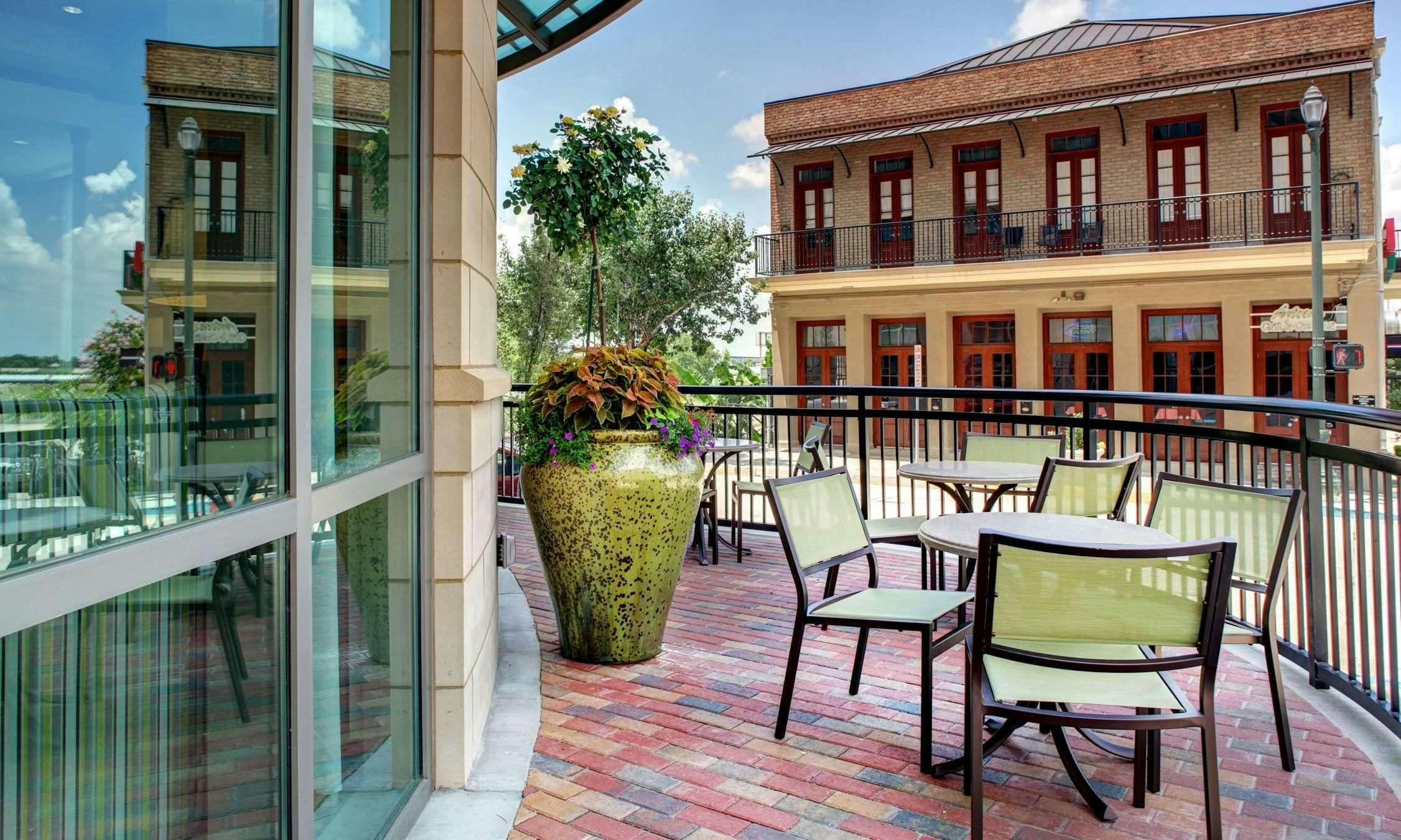 Hampton Inn And Suites Baton Rouge Downtown