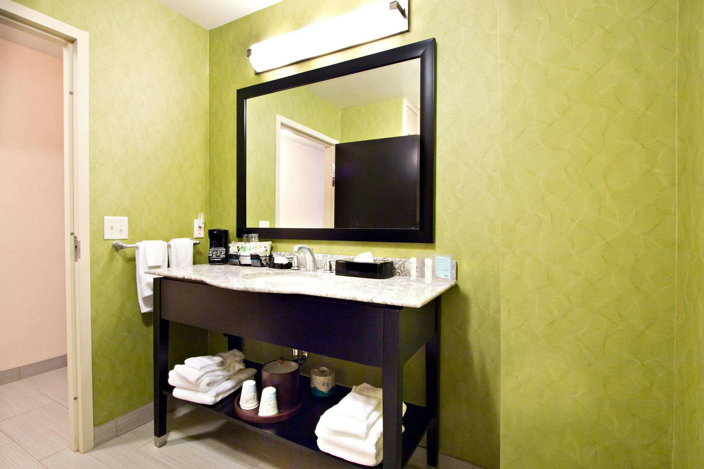 Hotel Hampton Inn By Hilton & Suites Salt Lake City/Farmington photo 3