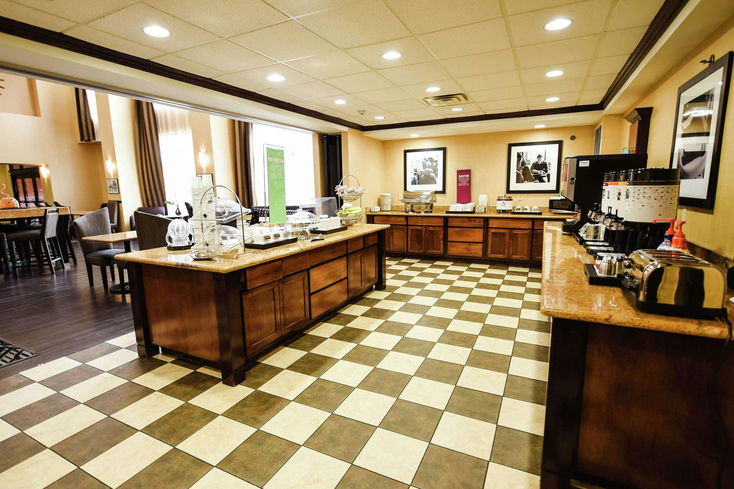 Hotel Hampton Inn and Suites Pine Bluff photo 5