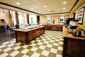 Hotel Hampton Inn and Suites Pine Bluff photo 5