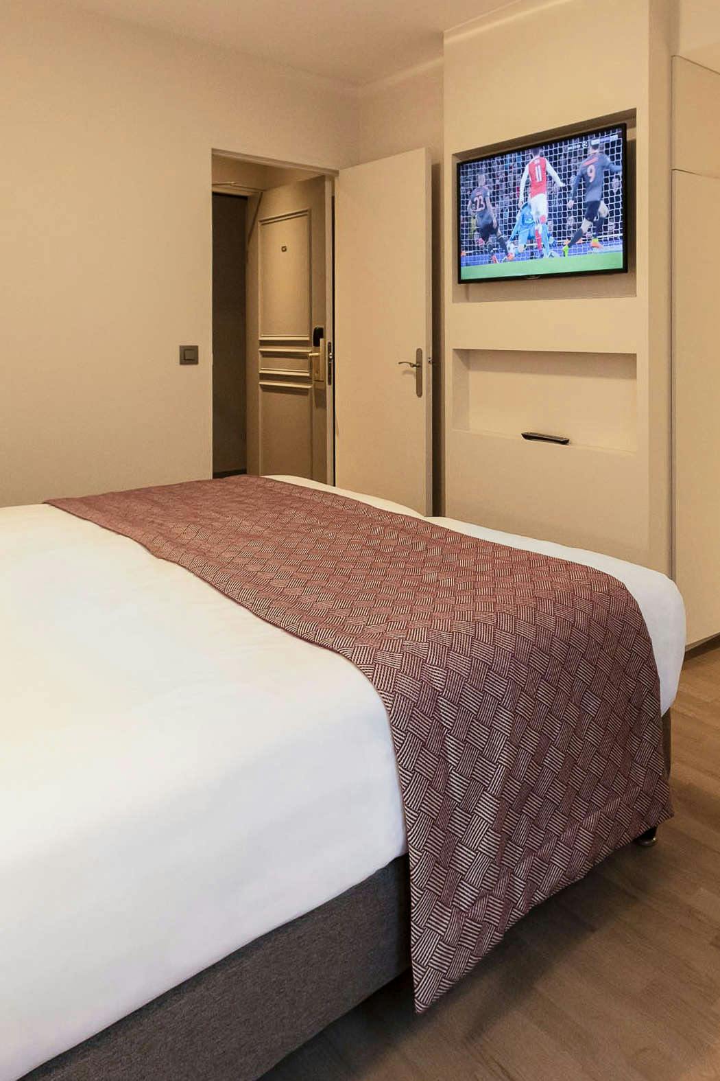 Hotel Hotel Montbiand photo 3