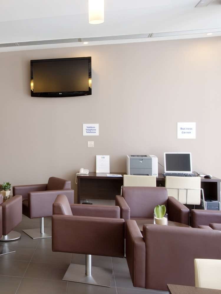 Hotel Holiday Inn Express Vitoria photo 5