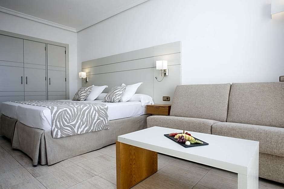 Hotel Be Live Experience Playa La Arena photo 4