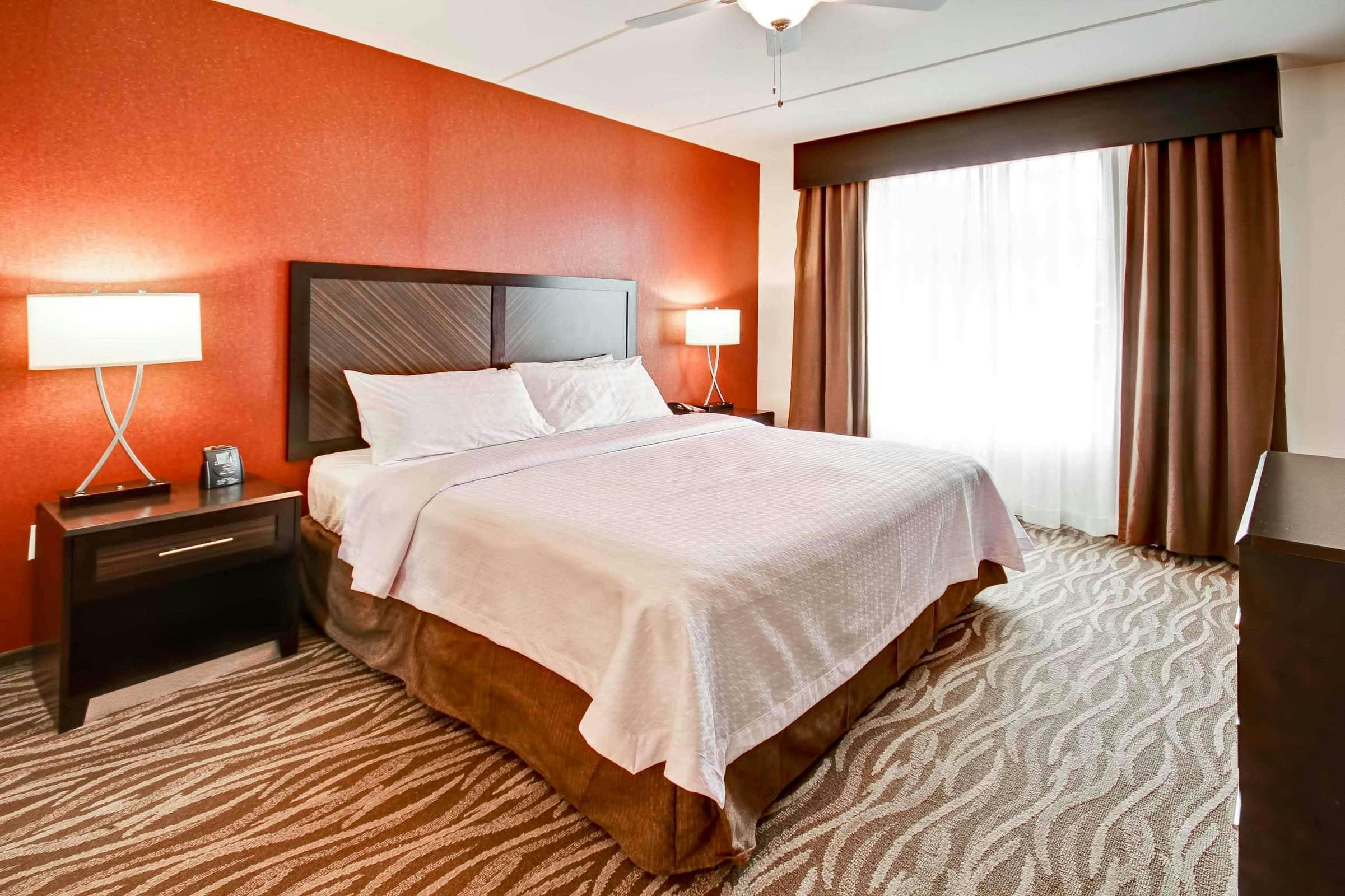 Hotel Homewood Suites By Hilton Doylestown photo 2