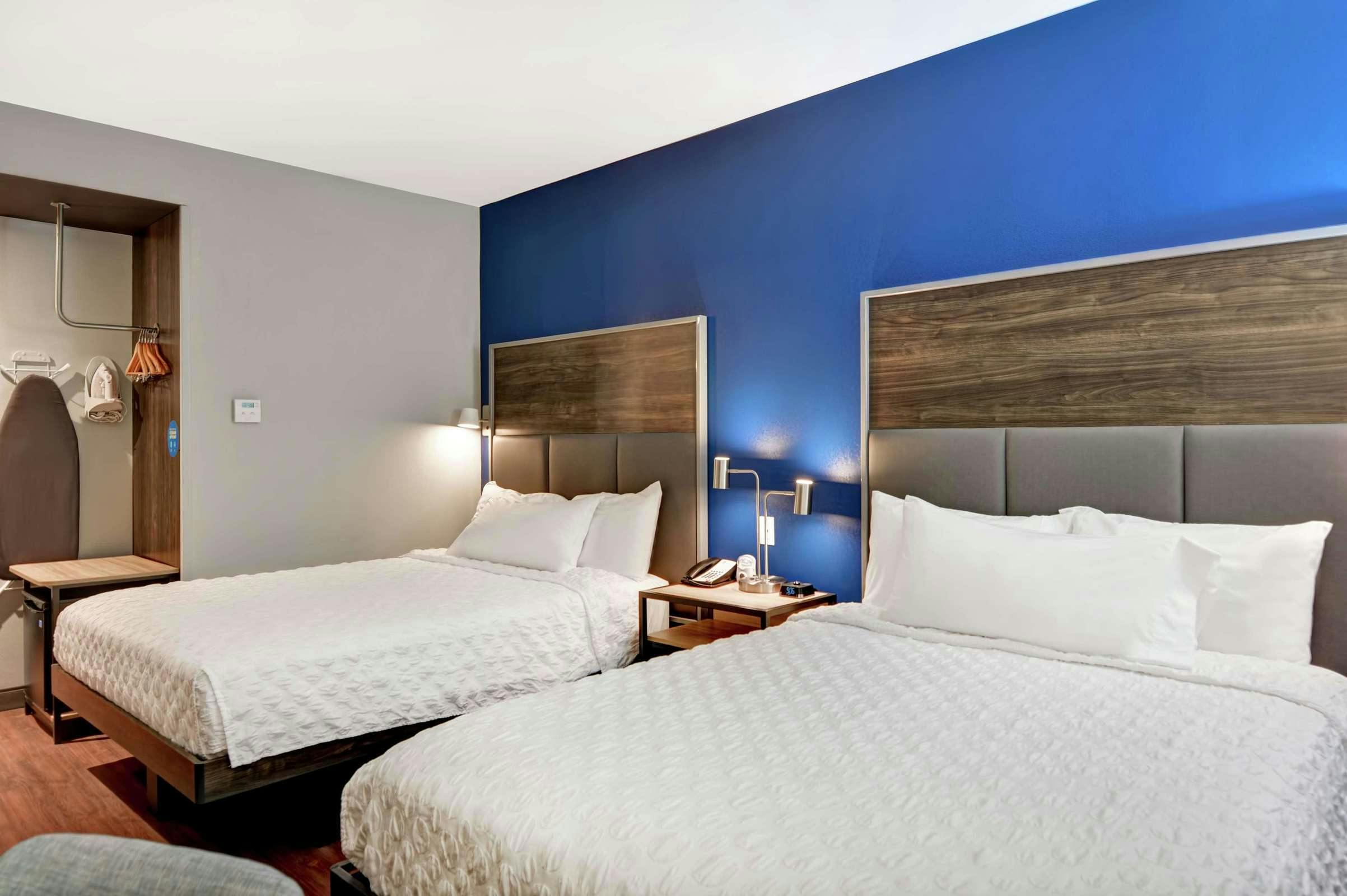 Hotel Tru by Hilton Idaho Falls photo 1