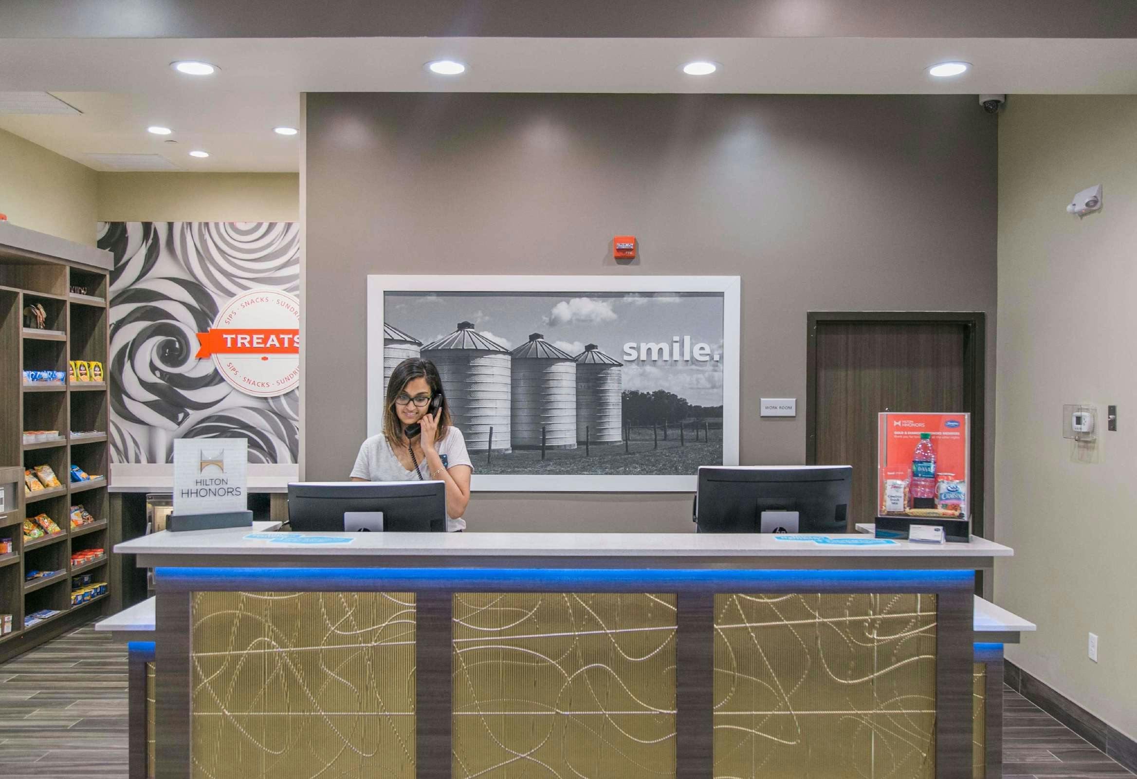 Hotel Hampton Inn & Suites Amarillo East photo 5