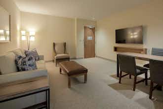 Hotel Embassy Suites by Hilton St Augustine Beach Oceanfront Resort photo 4