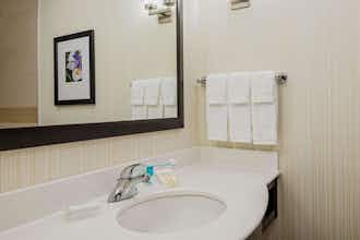 Hotel Hilton Garden Inn Wayne photo 1