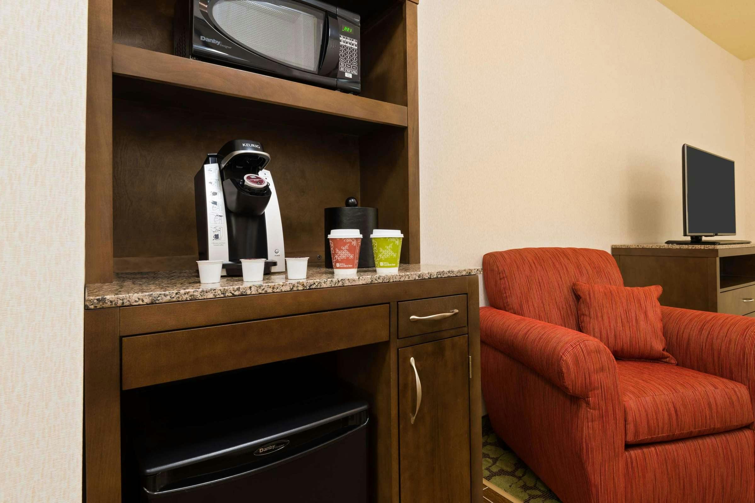 Hotel Hilton Garden Inn Wayne photo 2