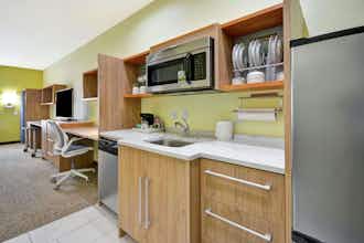 Hotel Home2 Suites By Hilton Fort Worth Southwest Cityview photo 2