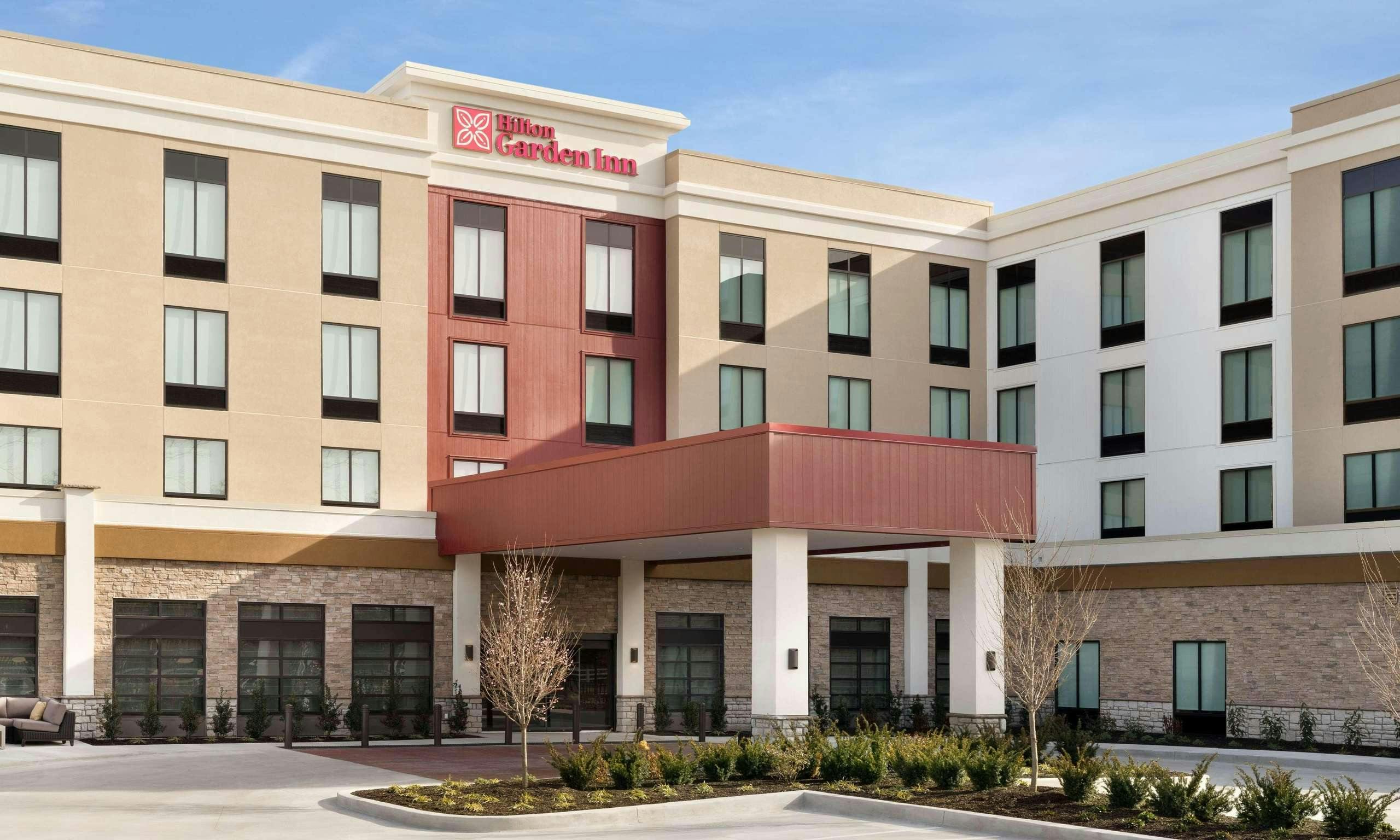 HILTON GARDEN INN NEWTOWN SQUARE RADNOR