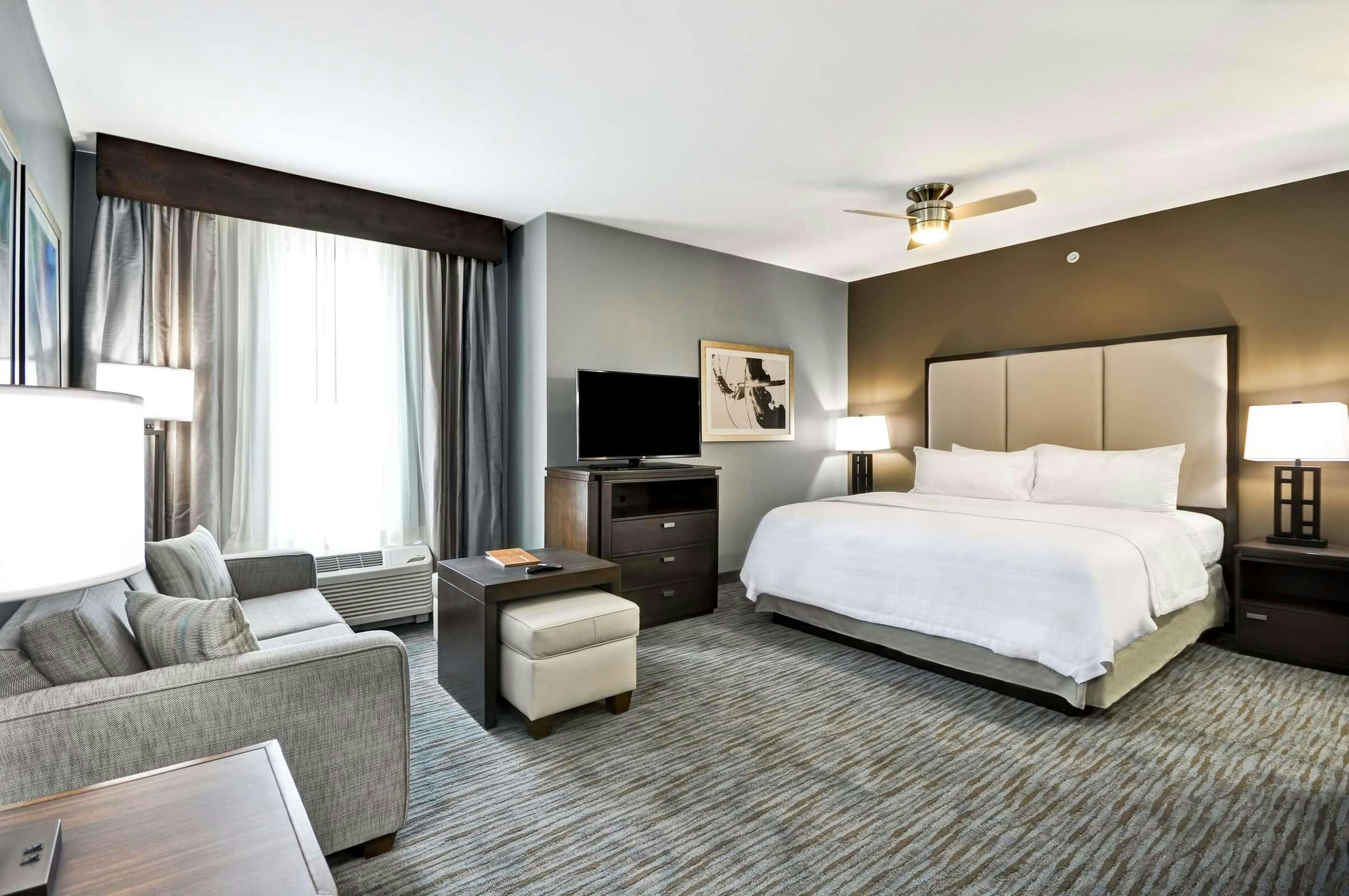 Hotel HOMEWOOD SUITES BY HILTON NEW BRAUNFELS photo 3