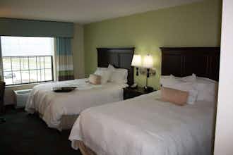 Hotel Hampton Inn & Suites St. Cloud, MN photo 4