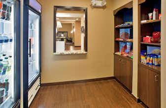 Hotel Hampton Inn & Suites St. Cloud, MN photo 5